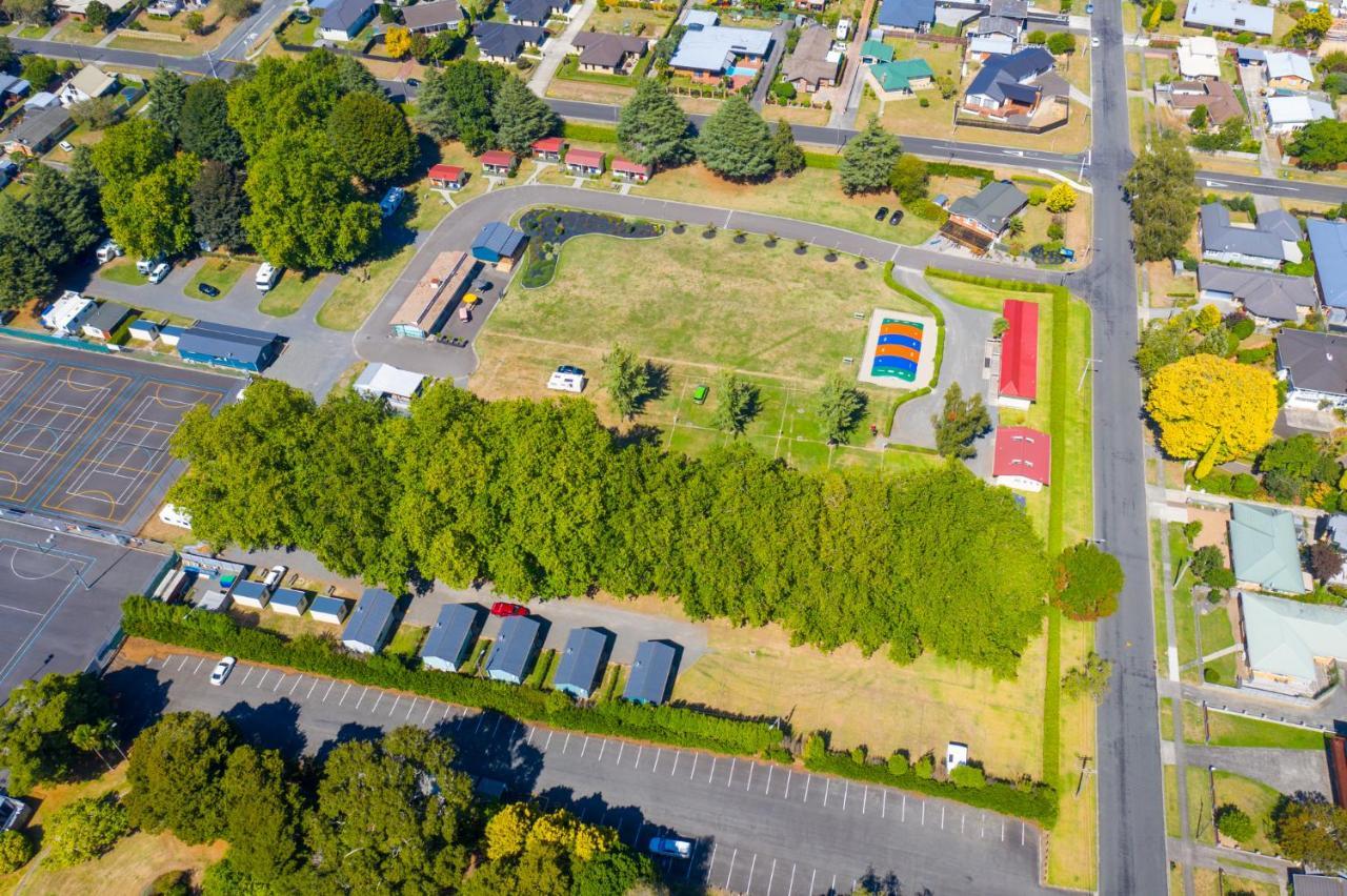 Cambridge Top 10 Holiday Park Exterior photo