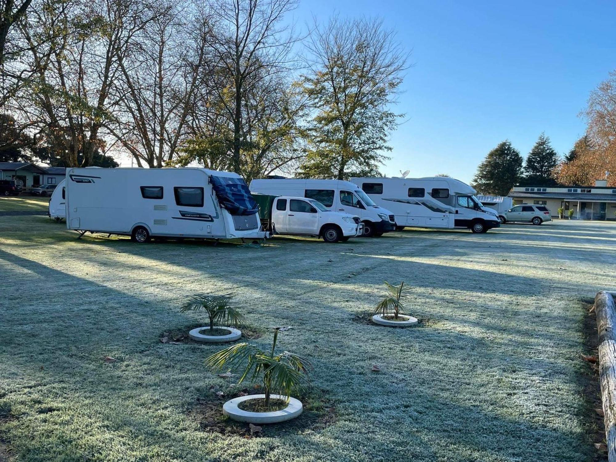 Cambridge Top 10 Holiday Park Exterior photo